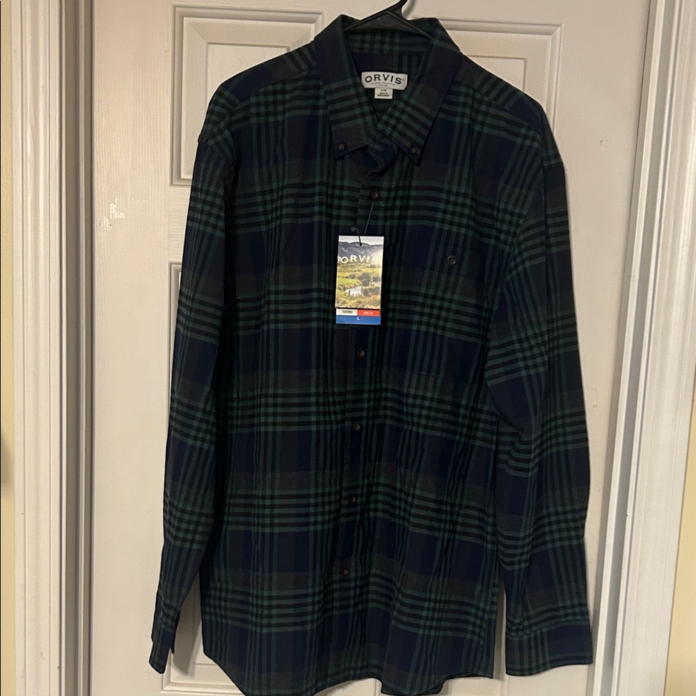 Orvis Men's Navy and Green Plaid Shirt NWT